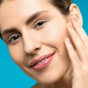 Koja je razlika između BB, CC, DD i EE kreme – i kako odabrati pravu za sebe?